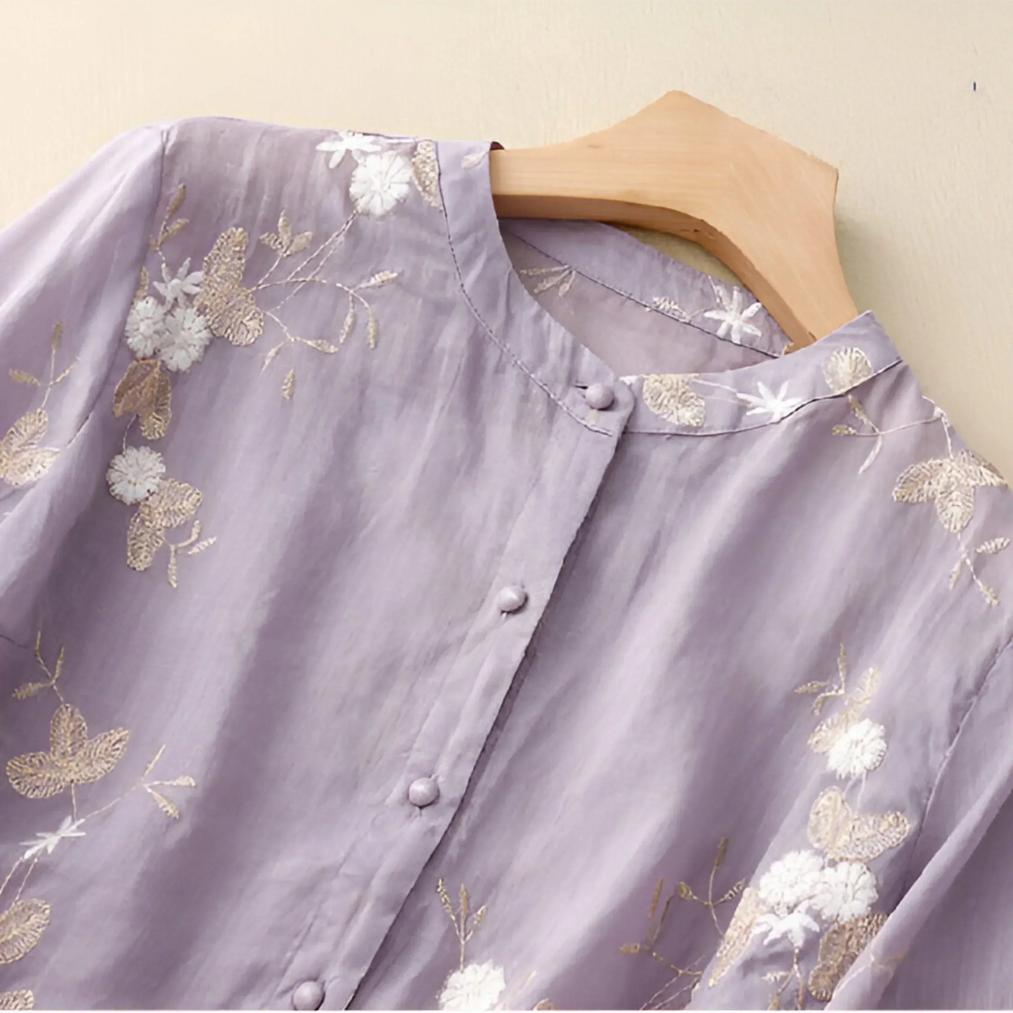 Women's Cotton Top Embroidered Flowers Feminine Soft Breathable Casual Elegant Everyday – Emily - Lolly 