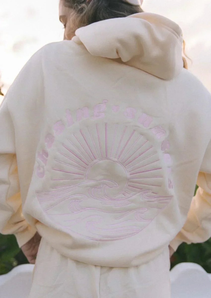 Women's Oversized Graphic Hoodie Beach Casual Pullover Sweatshirt - Lolly 