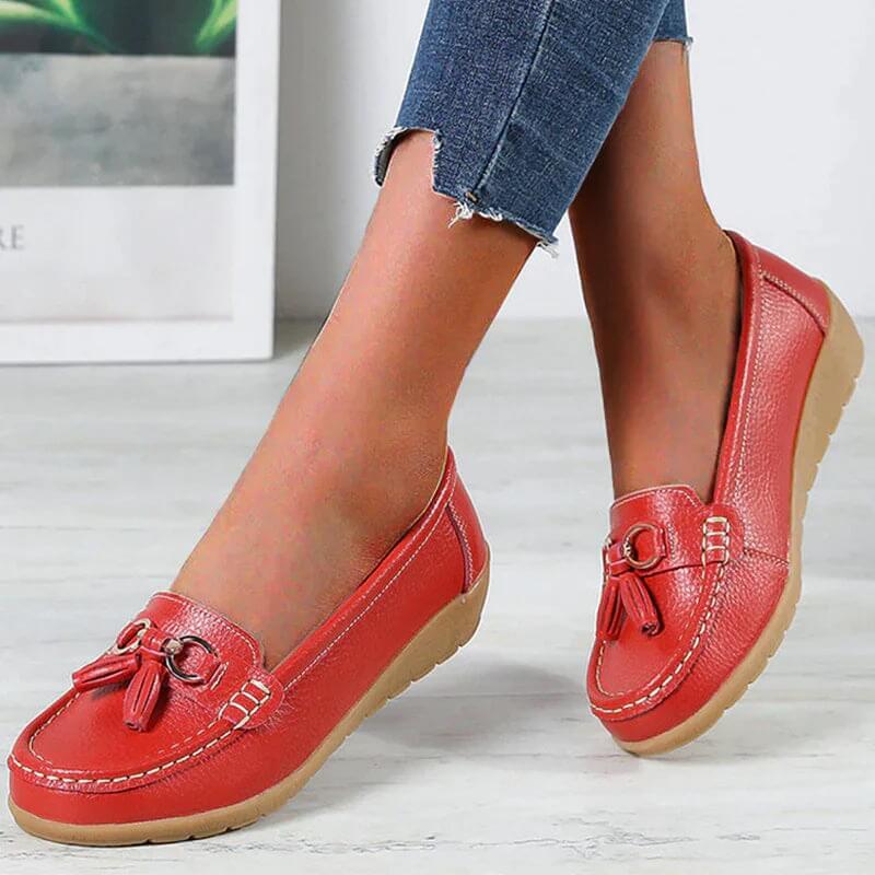 Women's Slip-On Loafers Tassel Detail Comfort Flats Casual Walking Shoes - Lolly 