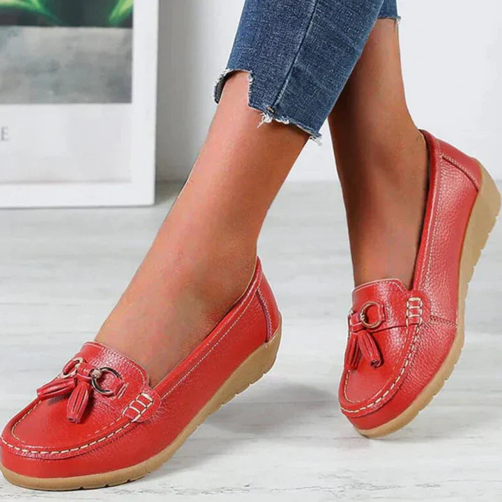 Women's Slip-On Low Moccasins Fringe Detail Lace-Free Casual Elegant Everyday Comfort – White - Lolly 