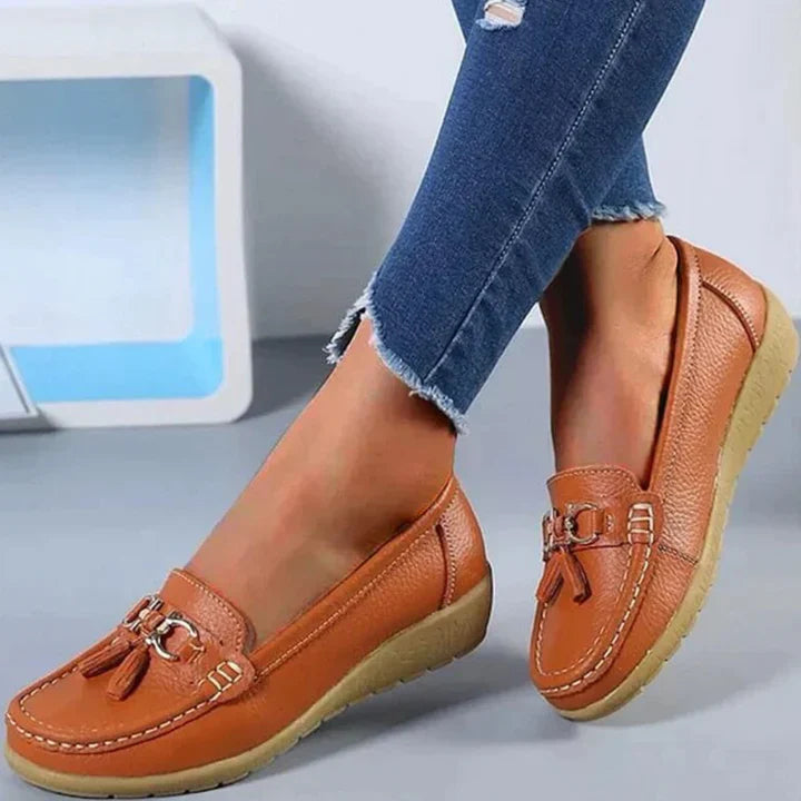 Women's Slip-On Low Moccasins Fringe Detail Lace-Free Casual Elegant Everyday Comfort – White - Lolly 