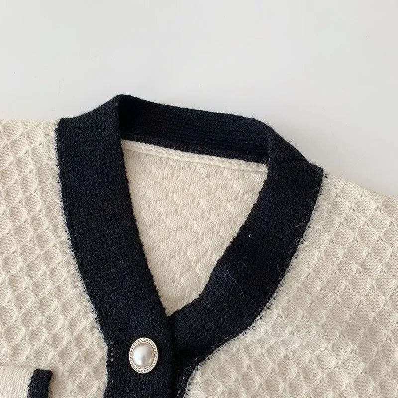 Women's Two-Tone Knit Cardigan Button-Down V-Neck Long Sleeve Casual Fall Winter - Lolly 